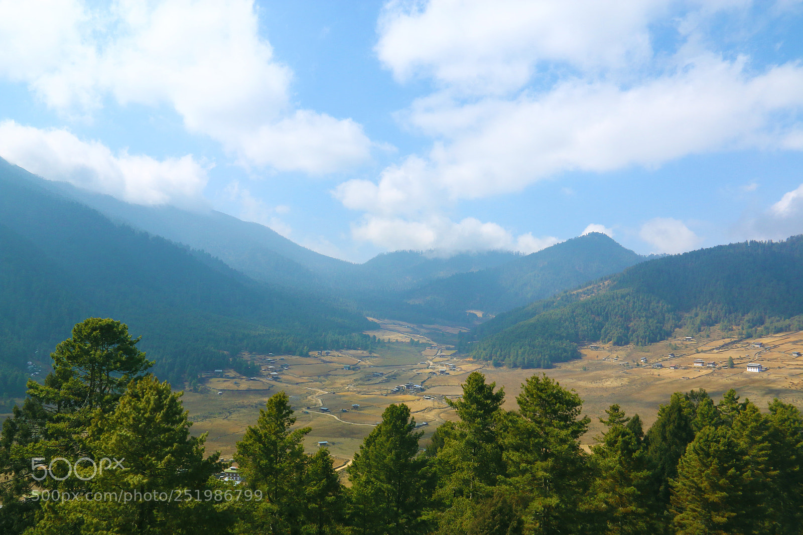 Canon EOS 70D sample photo. Phobjika valley, bhutan photography