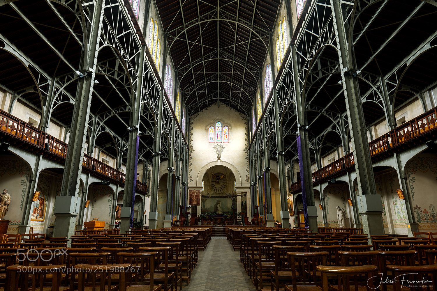 Canon EOS 5D Mark IV sample photo. Paroisse notre-dame du travail photography