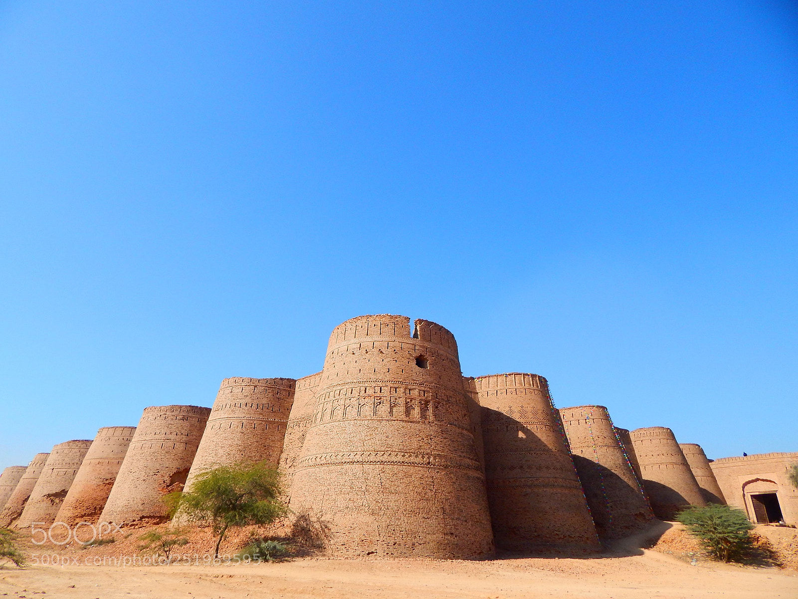 Nikon Coolpix L830 sample photo. Derawar fort pakistan photography