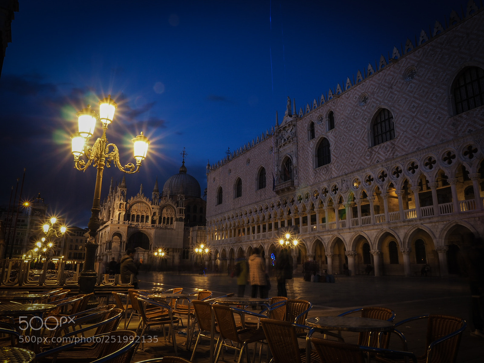 Olympus OM-D E-M5 II sample photo. Place san marco photography