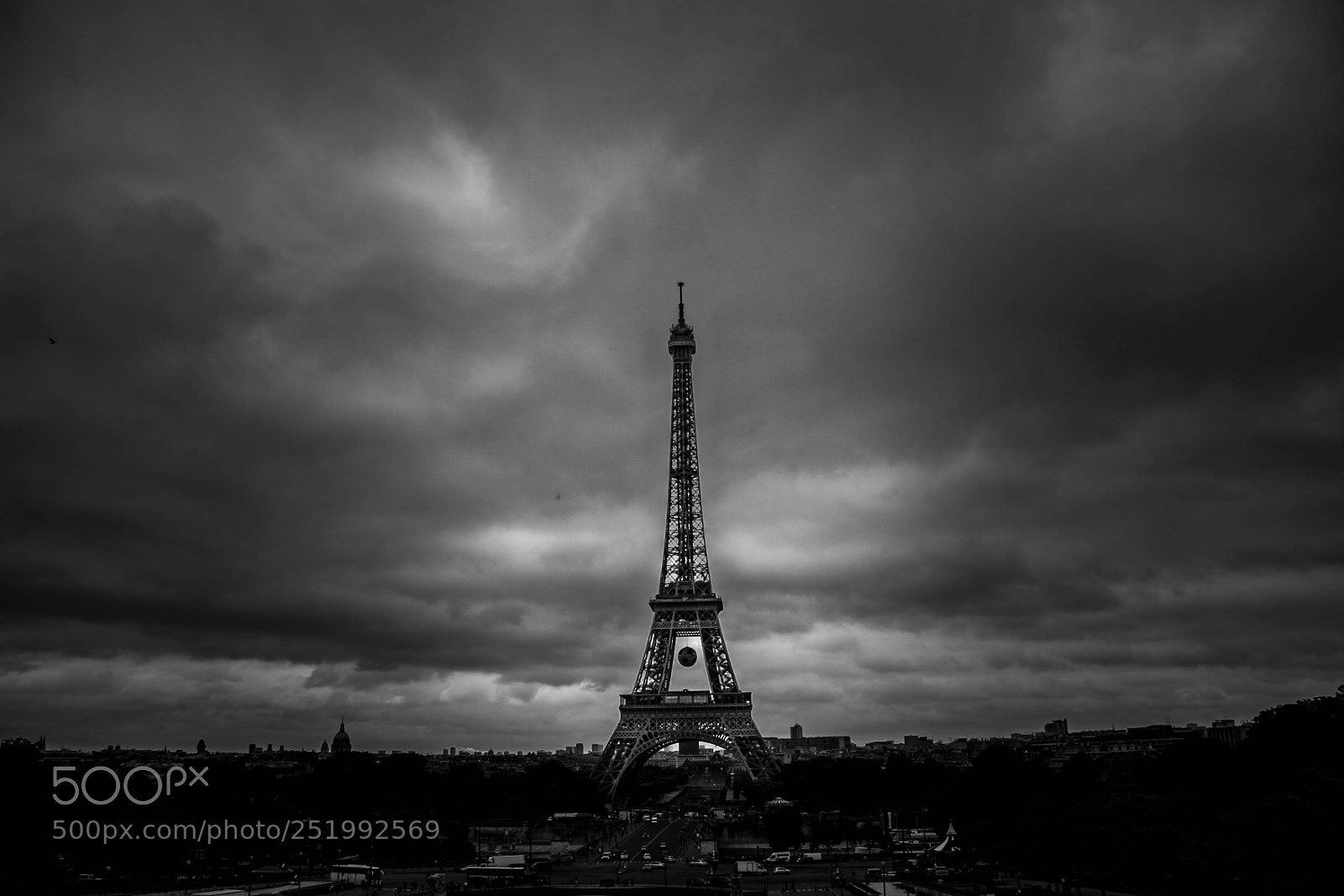 Canon EOS 30D sample photo. Eiffel tower photography