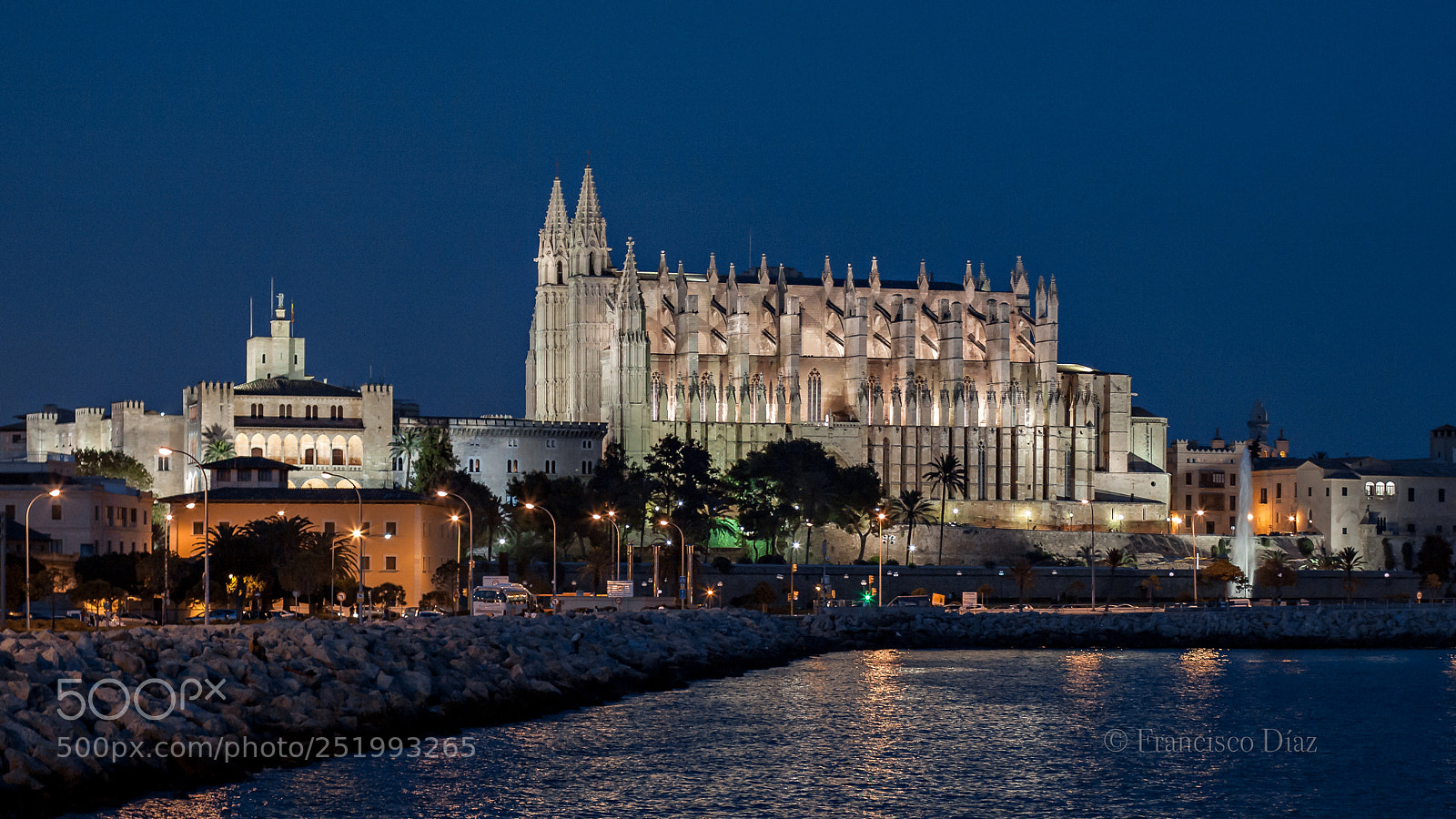 Canon EOS 50D sample photo. Catedral photography
