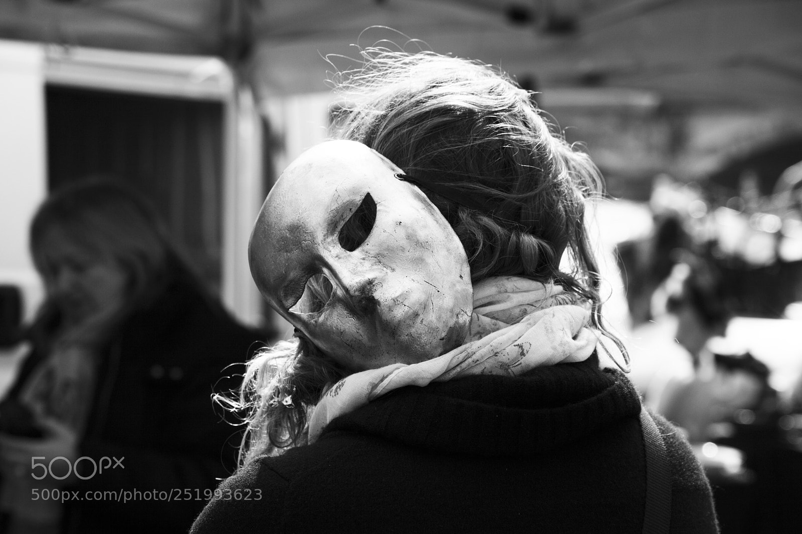 Canon EOS 5D Mark II sample photo. Heads or tails? photography