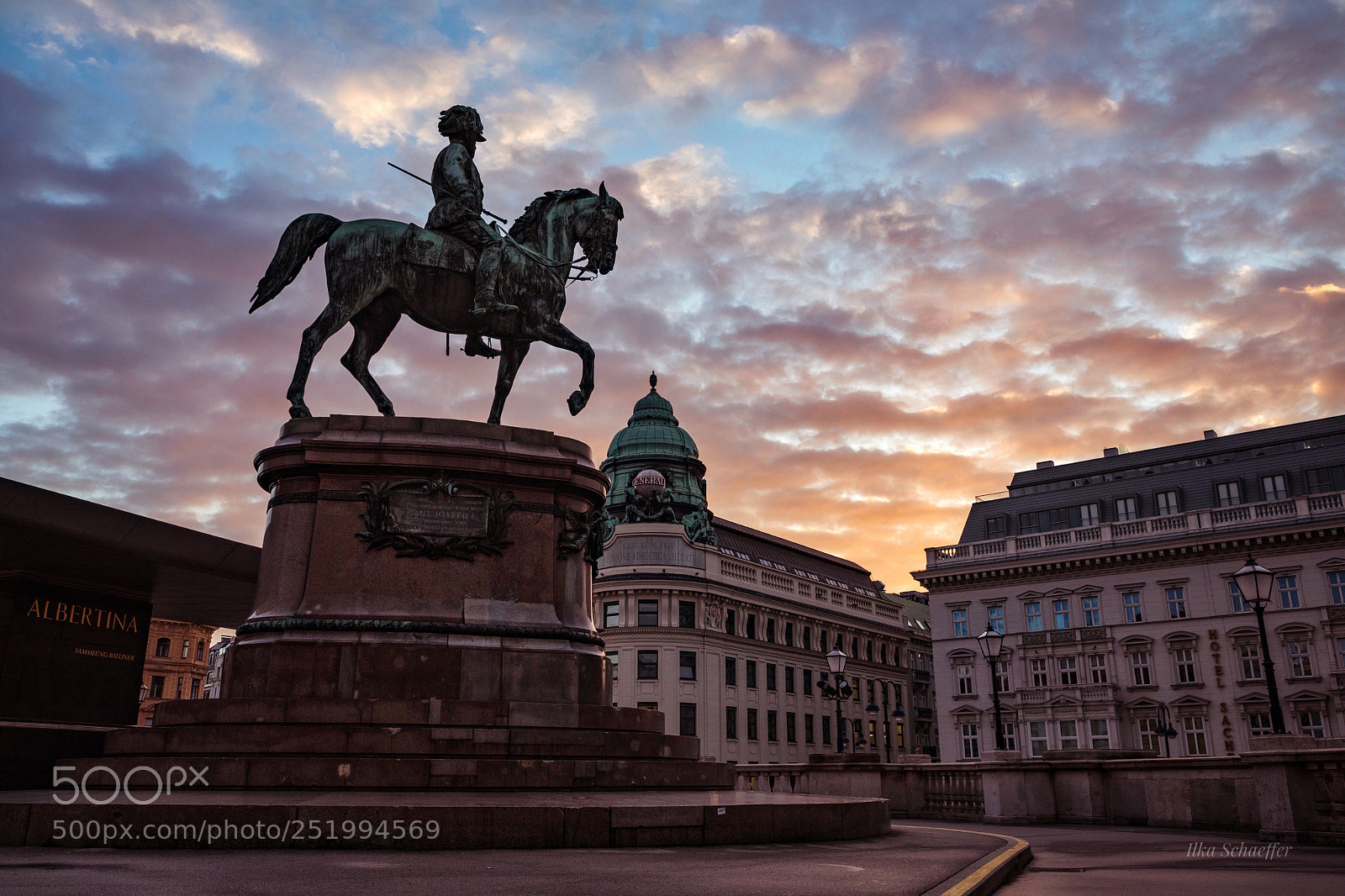 Canon EOS 5D Mark IV sample photo. Franz joseph i  photography