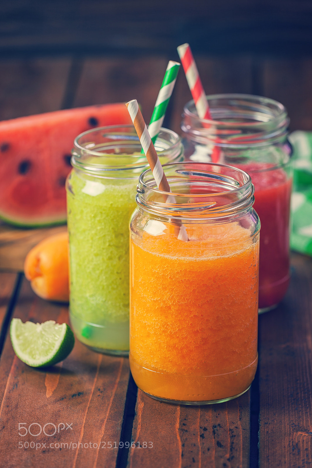 Canon EOS 5D Mark II sample photo. Fruit smoothies photography