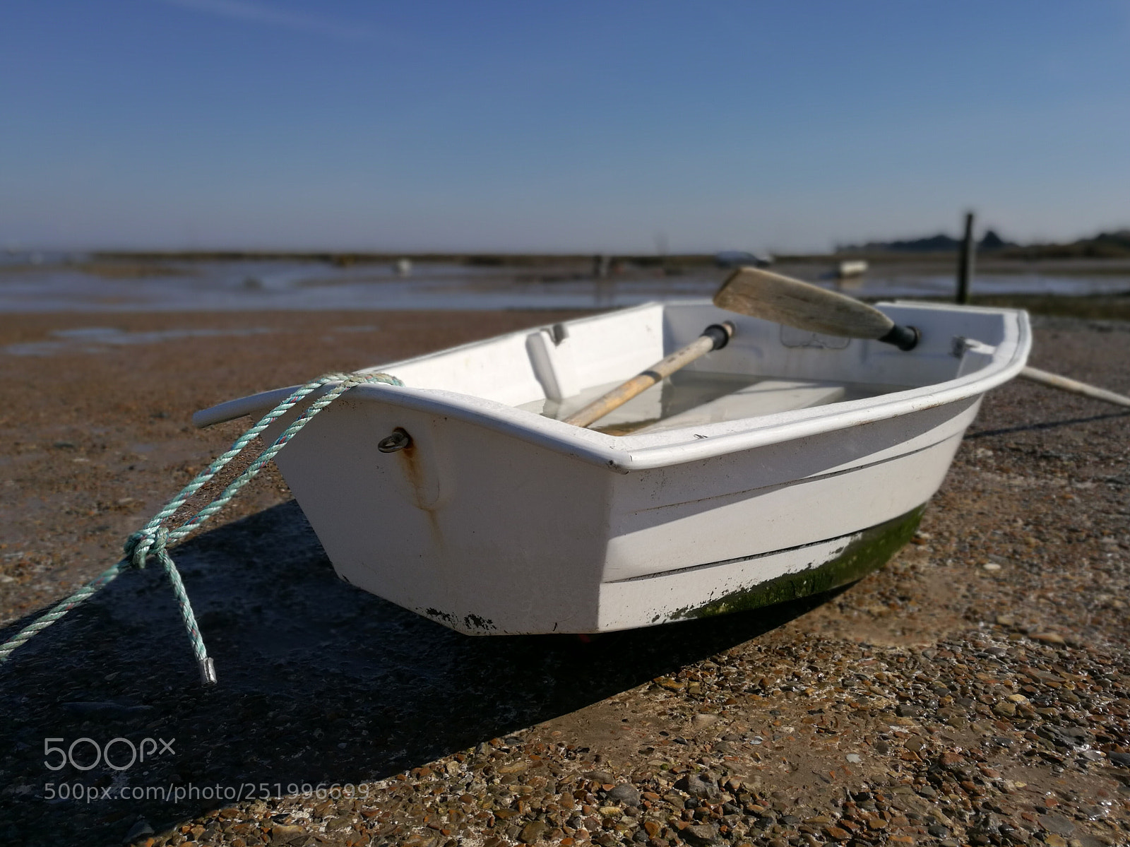 HUAWEI Honor 8 sample photo. White row boat photography
