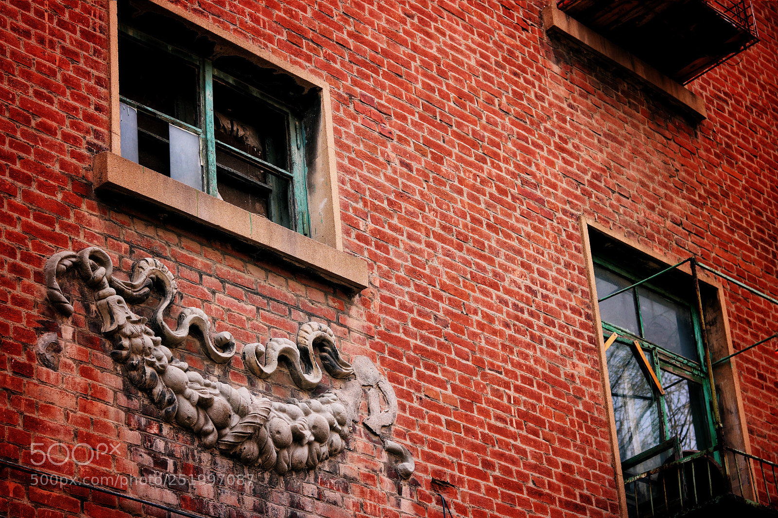 Canon EOS 760D (EOS Rebel T6s / EOS 8000D) sample photo. Old photography