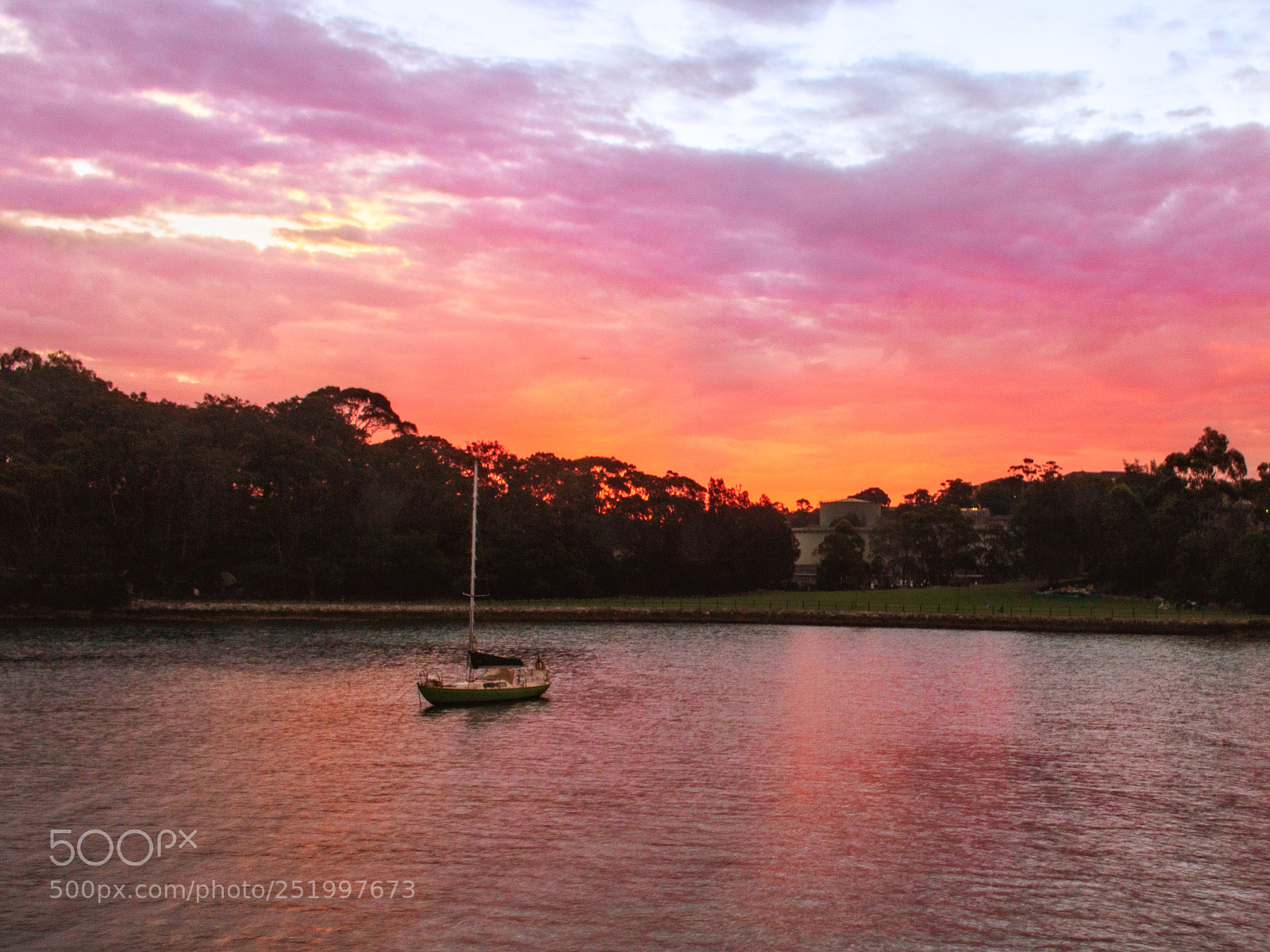 Canon EOS 750D (EOS Rebel T6i / EOS Kiss X8i) sample photo. Easter weekend sunset photography