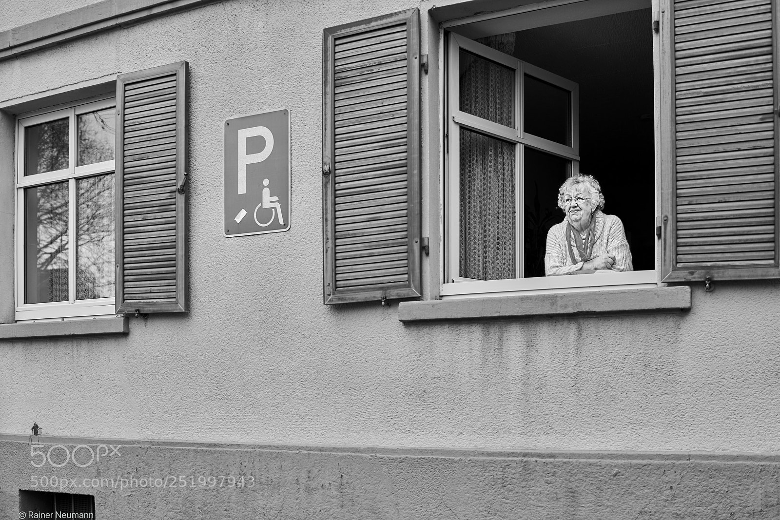Sony Cyber-shot DSC-RX1R II sample photo. Frau 469 b&w photography