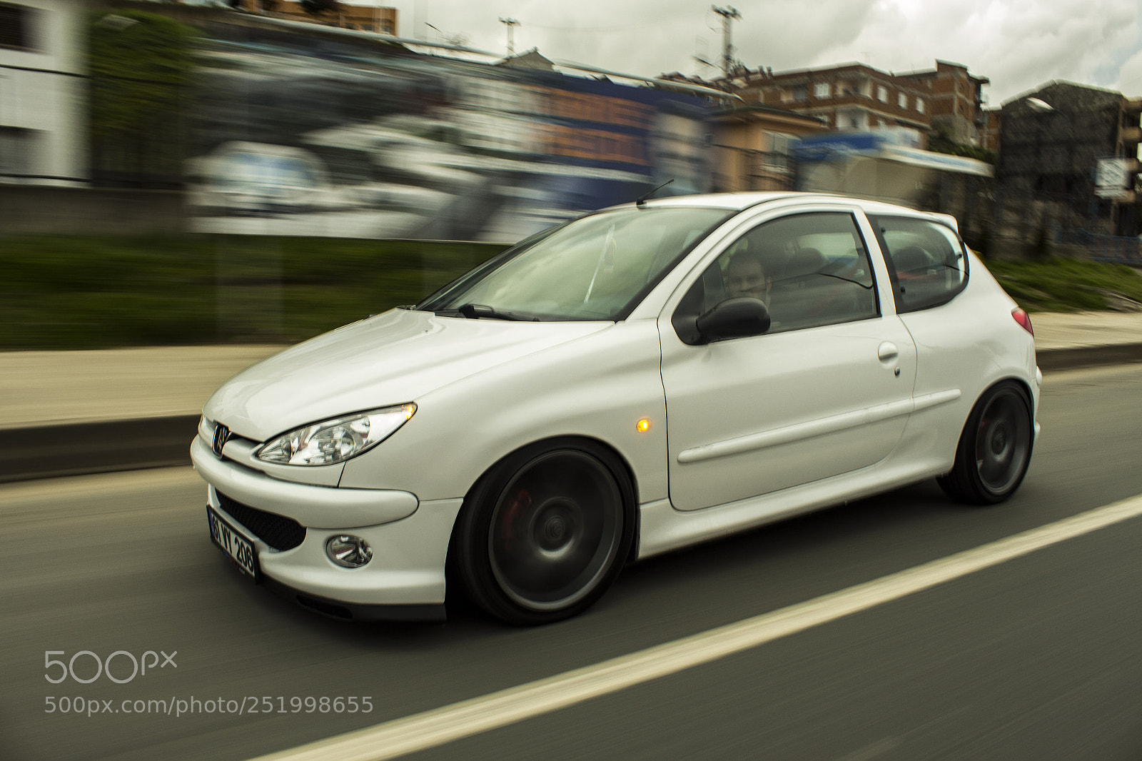 Canon EOS 650D (EOS Rebel T4i / EOS Kiss X6i) sample photo. Peugeot 206 photography