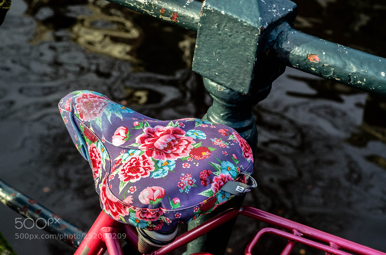 Nikon D7000 sample photo. Seat cover photography