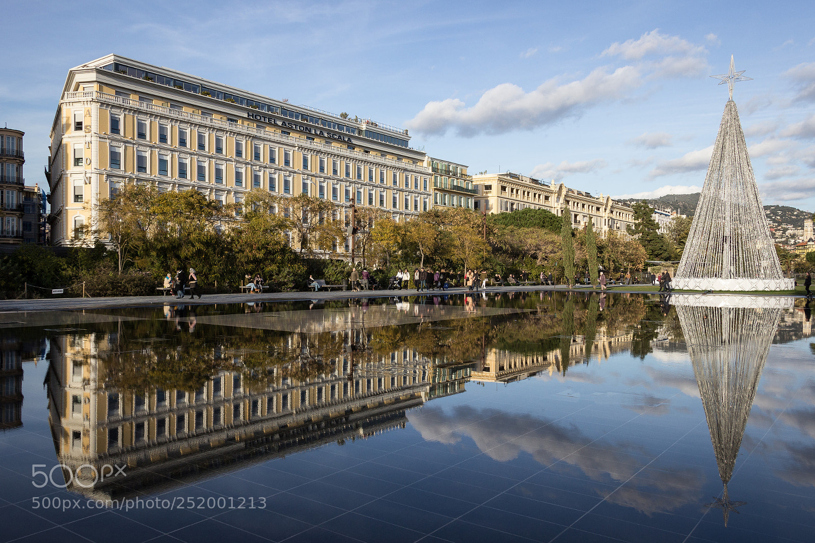 Canon EOS 600D (Rebel EOS T3i / EOS Kiss X5) sample photo. Miroir d'eau photography