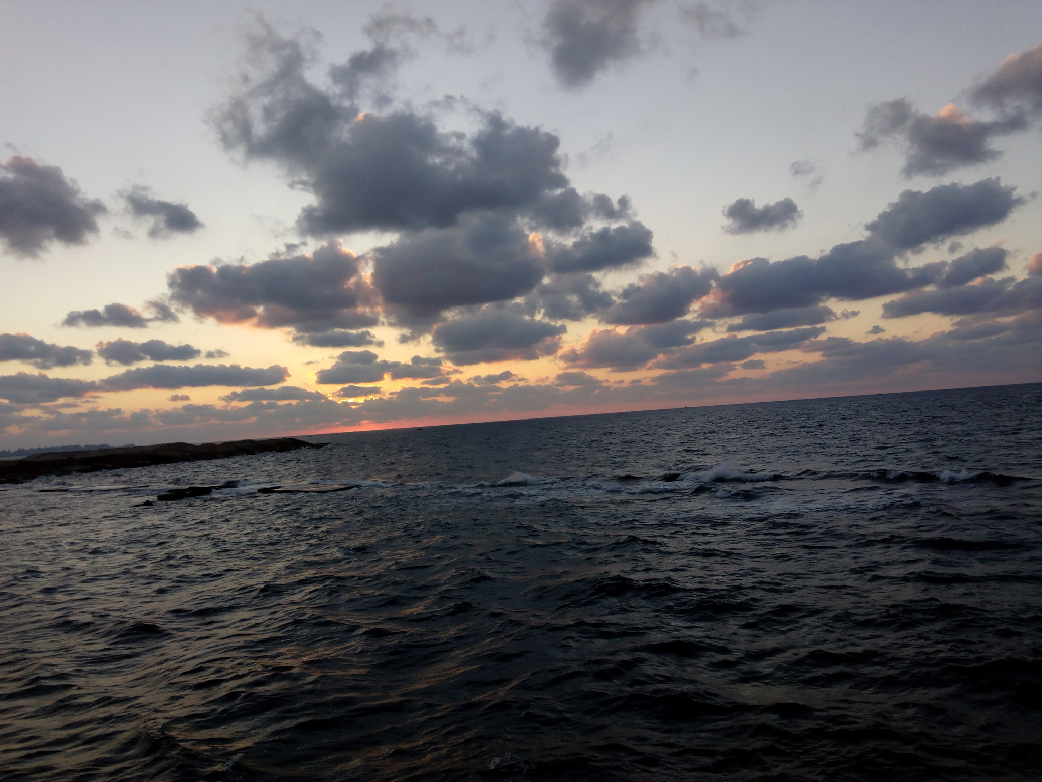 Infinix HOT 4 sample photo. Sea photography