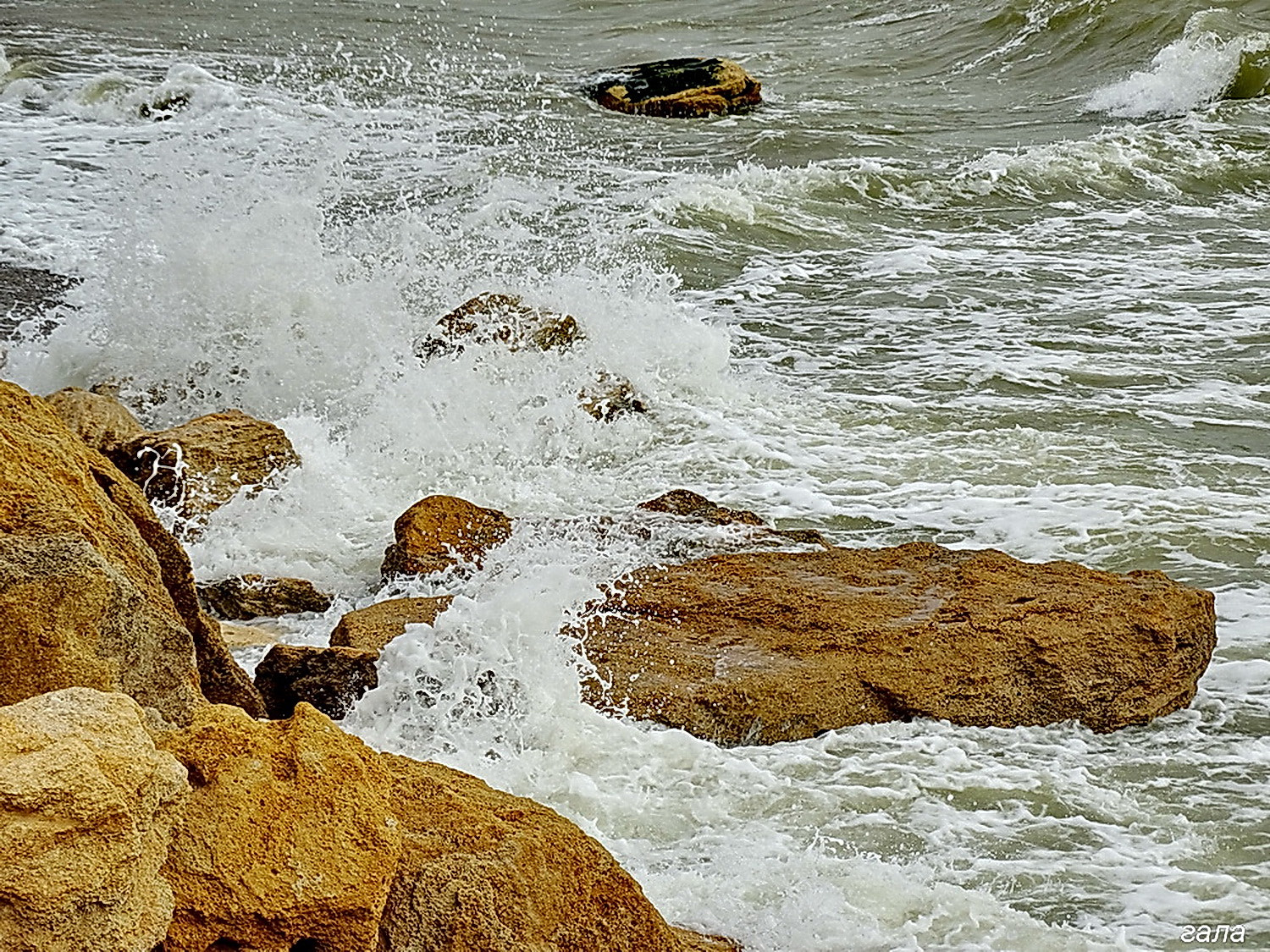 Minolta AF 80-200mm F2.8 HS-APO G sample photo. Storm photography