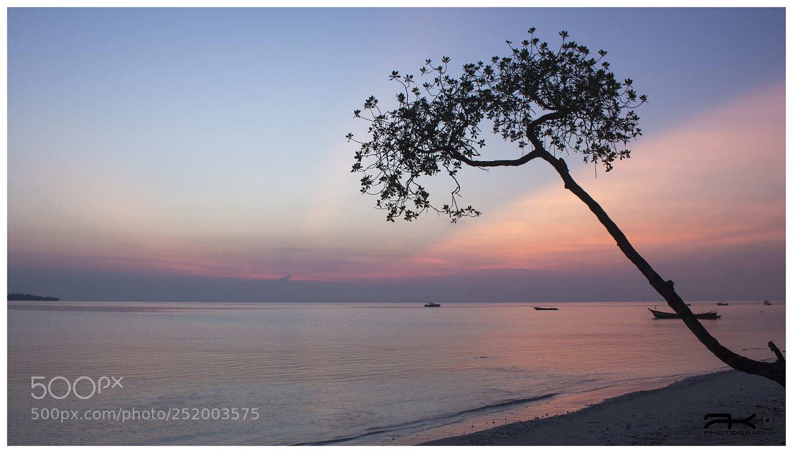 Canon EOS 700D (EOS Rebel T5i / EOS Kiss X7i) sample photo. Sunrise in andaman photography