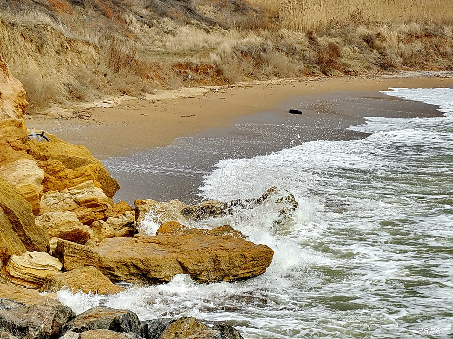 Minolta AF 80-200mm F2.8 HS-APO G sample photo. By the sea photography