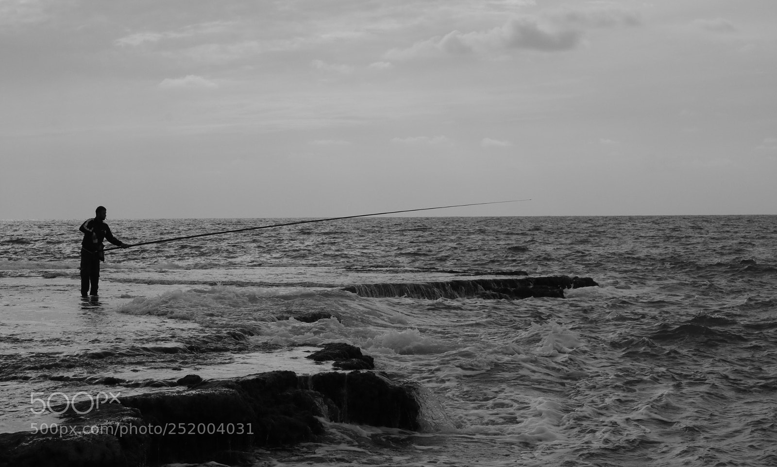 Canon EOS 750D (EOS Rebel T6i / EOS Kiss X8i) sample photo. The fisherman and the photography