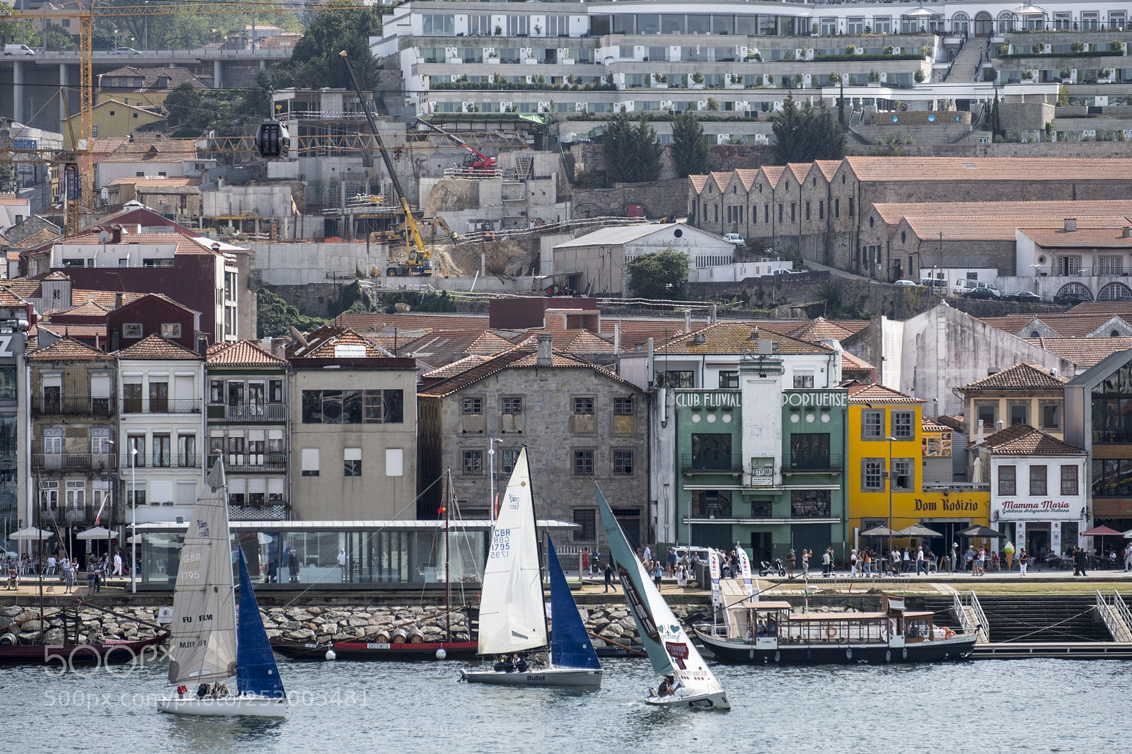 Fujifilm X-T2 sample photo. Porto cityscrape view photography