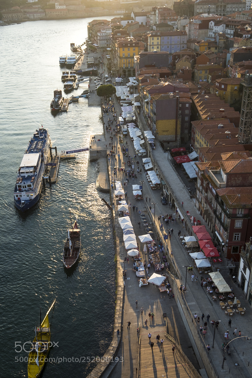 Fujifilm X-T2 sample photo. Old town porto portugal photography