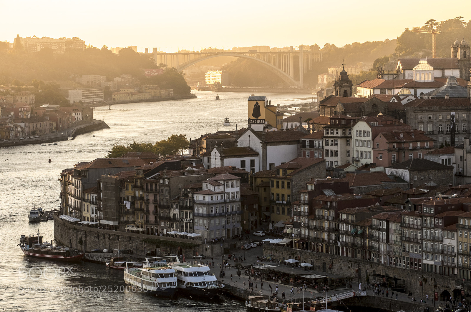 Fujifilm X-T2 sample photo. Old town porto portugal photography
