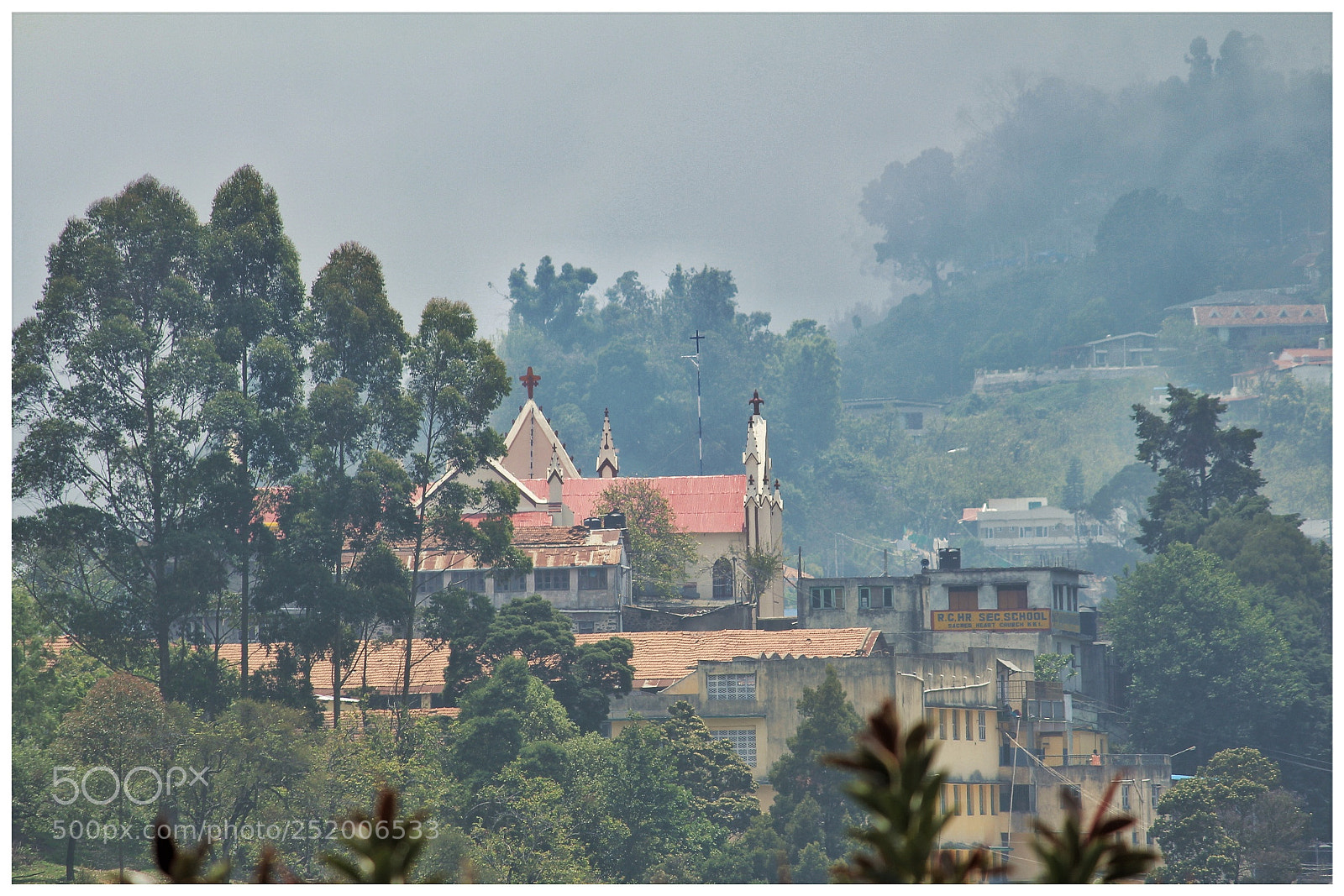Canon EOS 700D (EOS Rebel T5i / EOS Kiss X7i) sample photo. Church photography