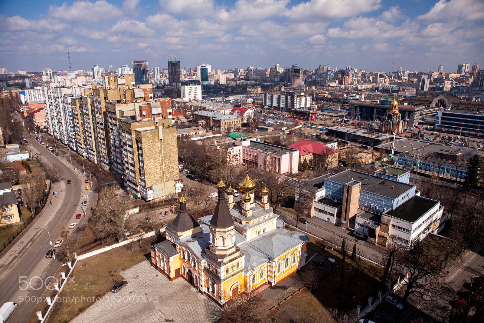 Canon EOS 5D Mark II sample photo. Kiev train station photography