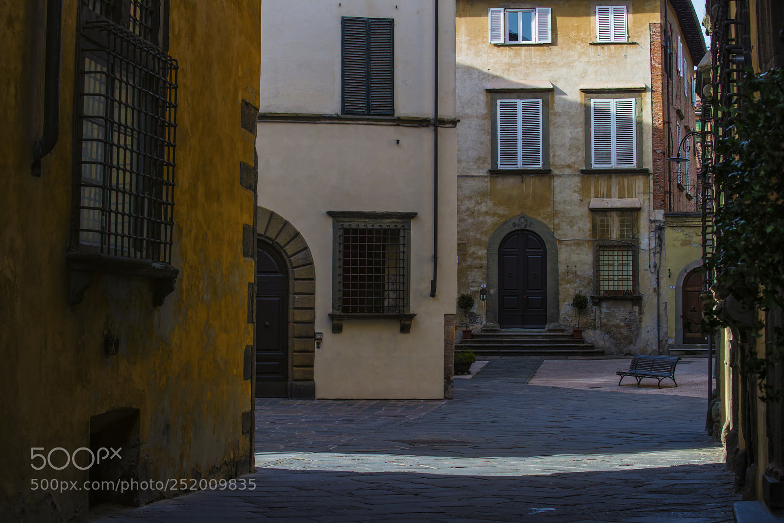 Nikon D800 sample photo. Lucca corner photography