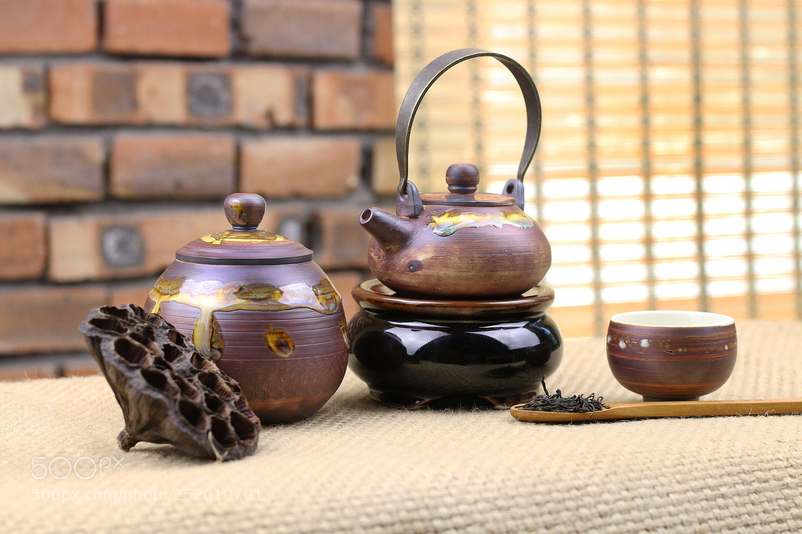 Canon EOS 70D sample photo. Cizhou ware tea set photography