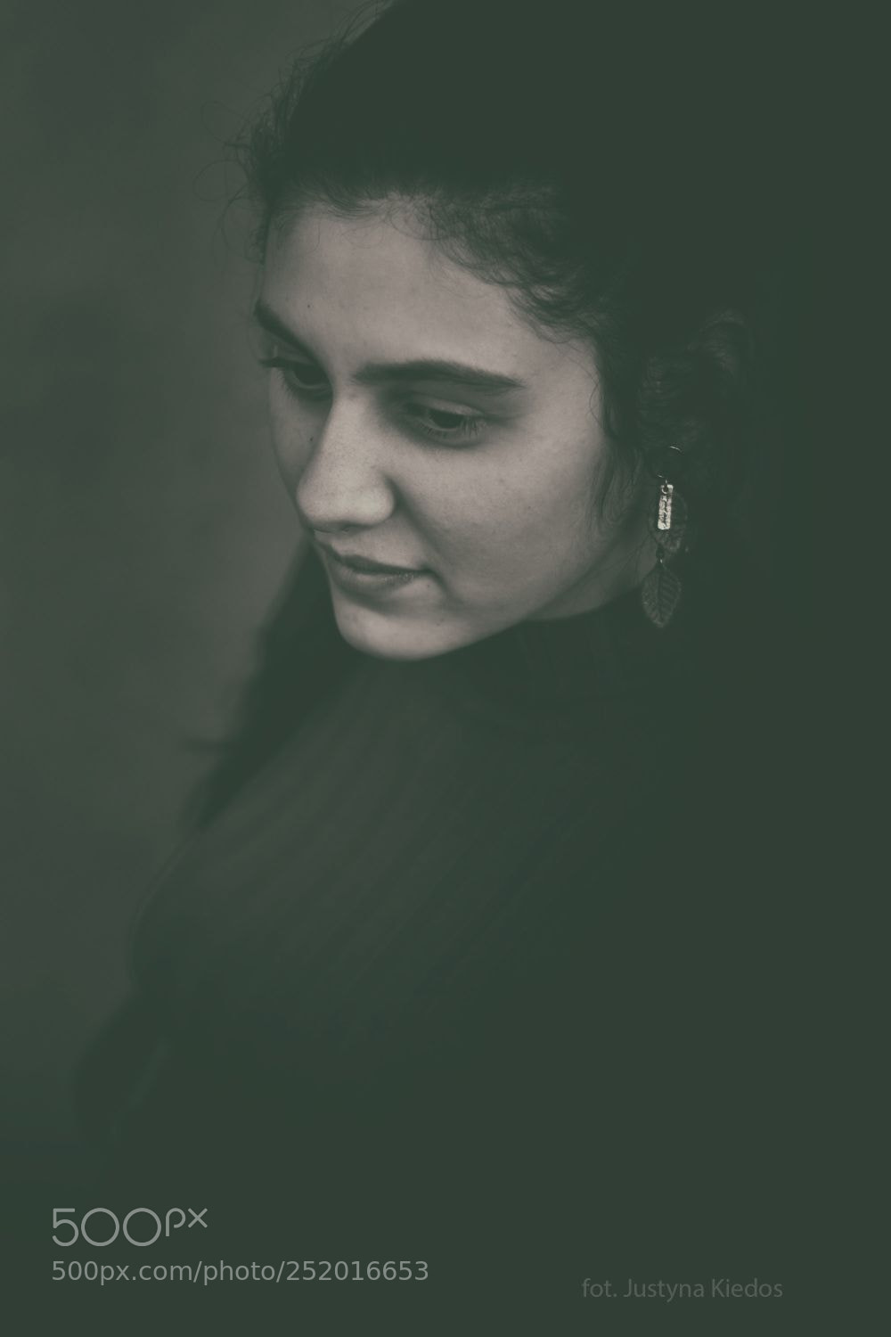 Nikon D5200 sample photo. Portrait photography