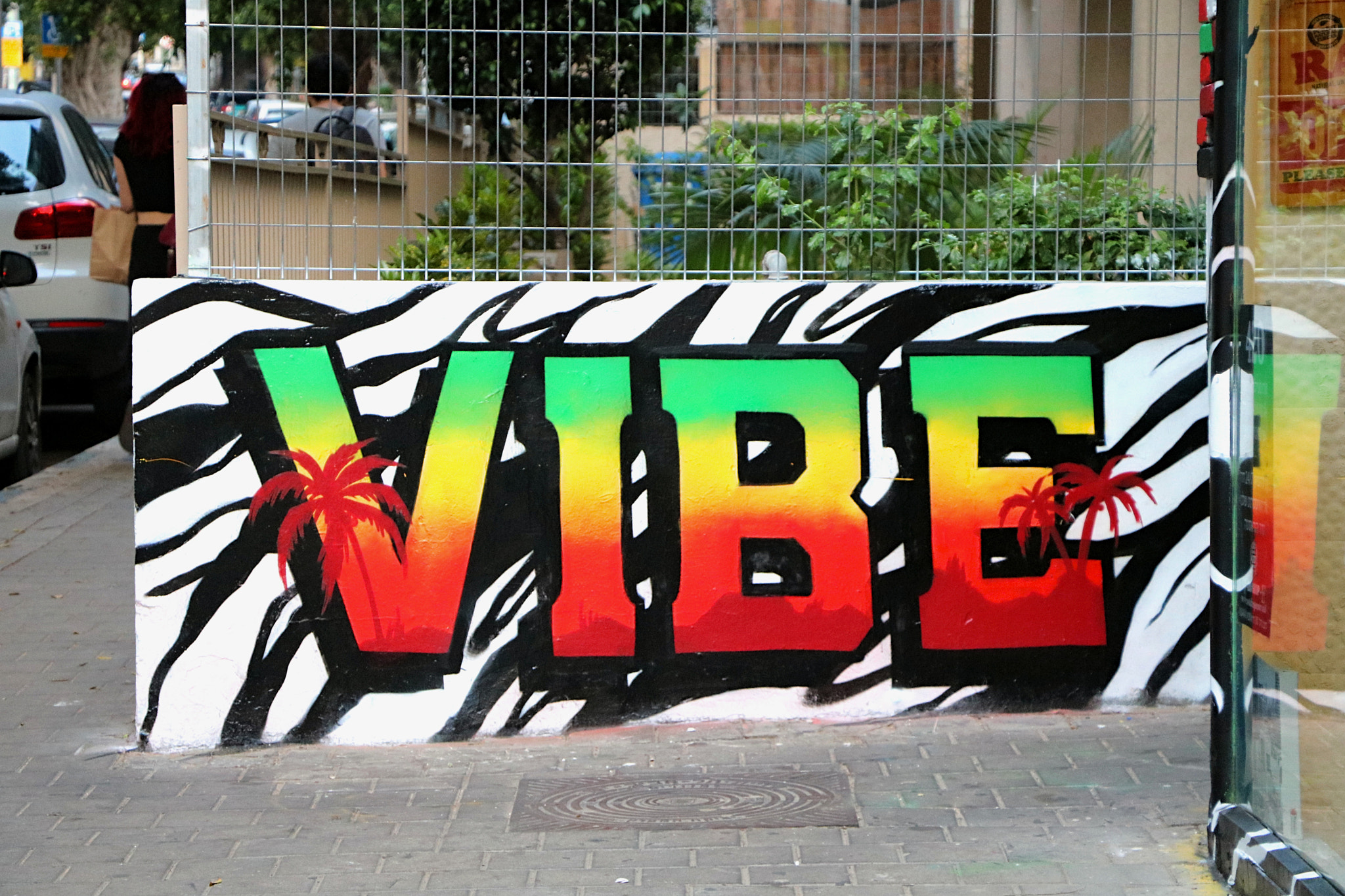 Canon EOS 750D (EOS Rebel T6i / EOS Kiss X8i) sample photo. Vibe photography