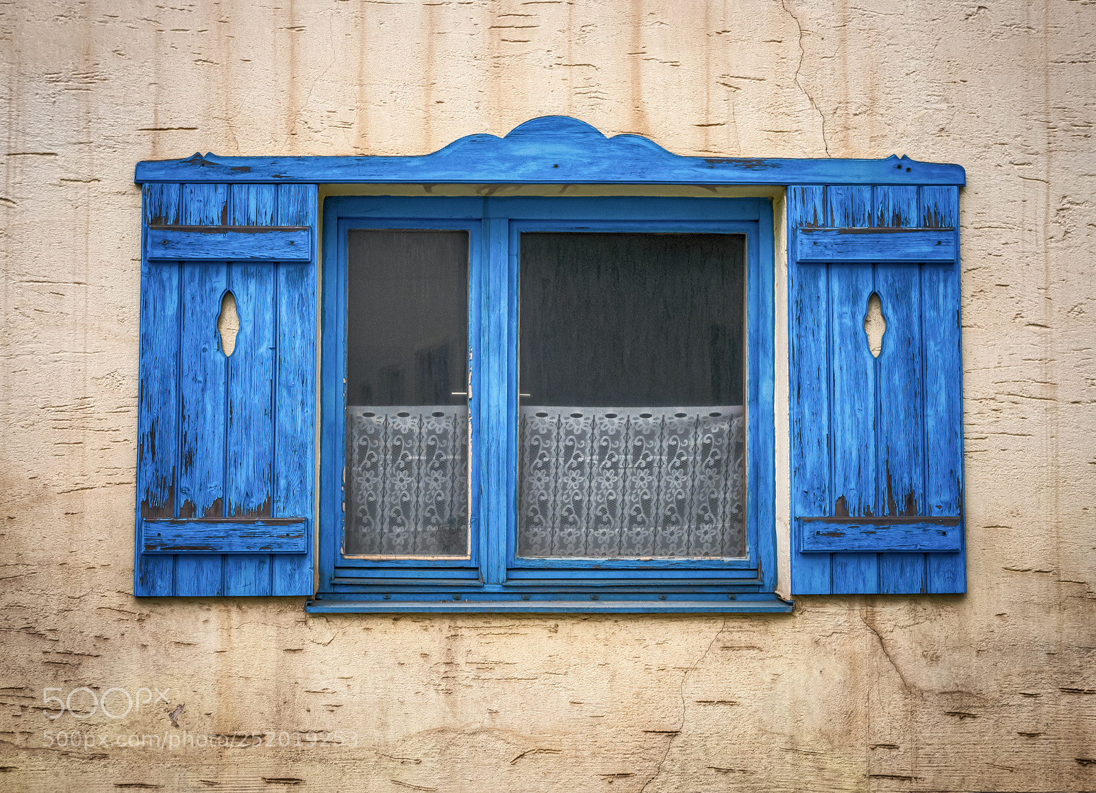Panasonic Lumix DMC-LX100 sample photo. Old blue and wooden photography