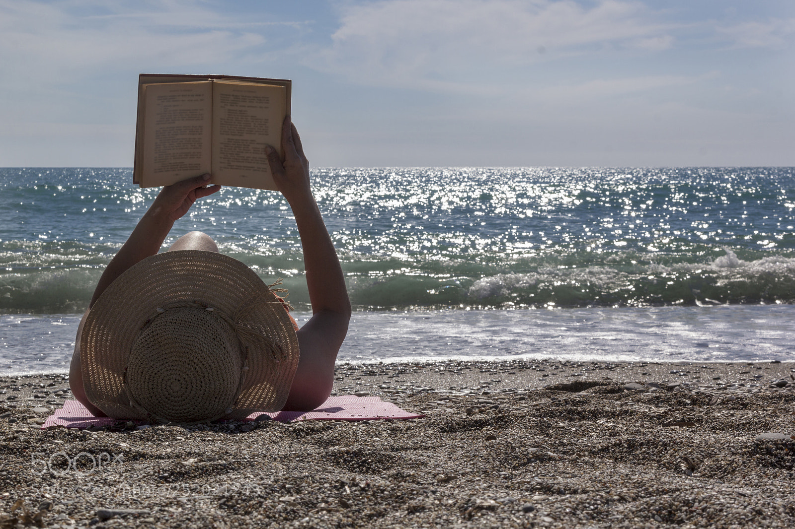 Canon EOS 60D sample photo. Beautiful woman reading on photography
