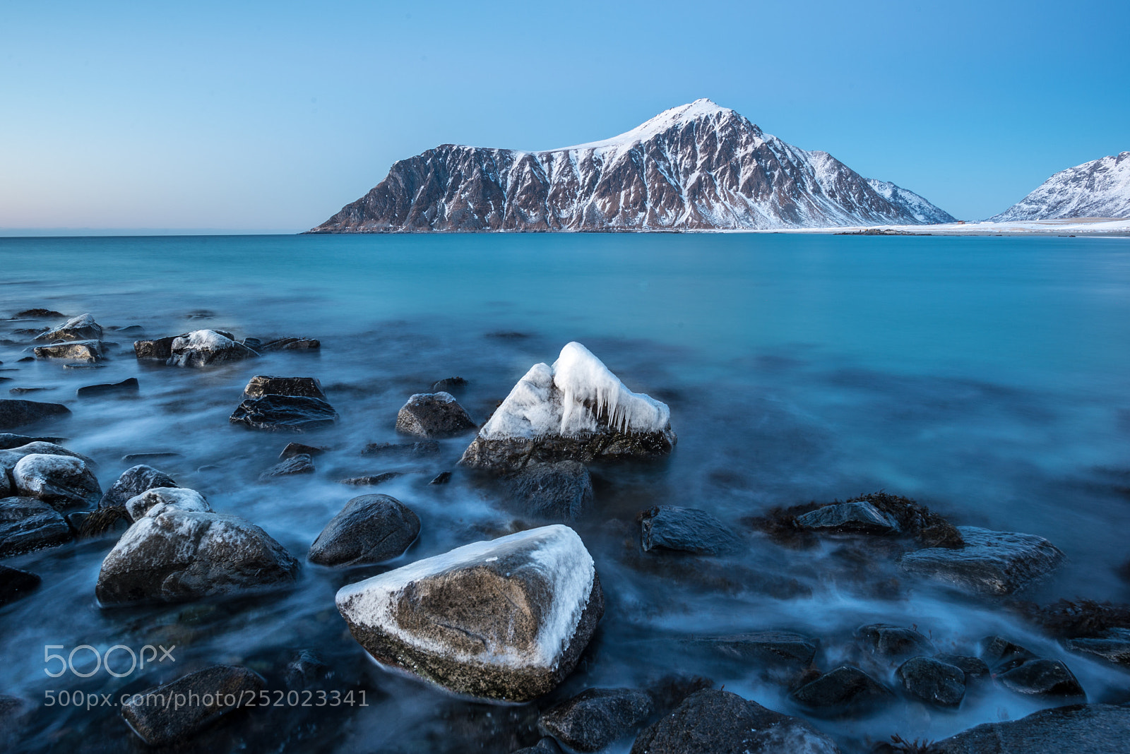 Nikon D600 sample photo. Frozen rocks on skagsanden photography