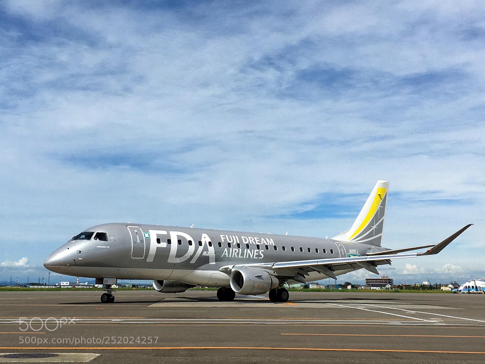 Apple iPhone 6s Plus sample photo. Fuji dream airlines photography