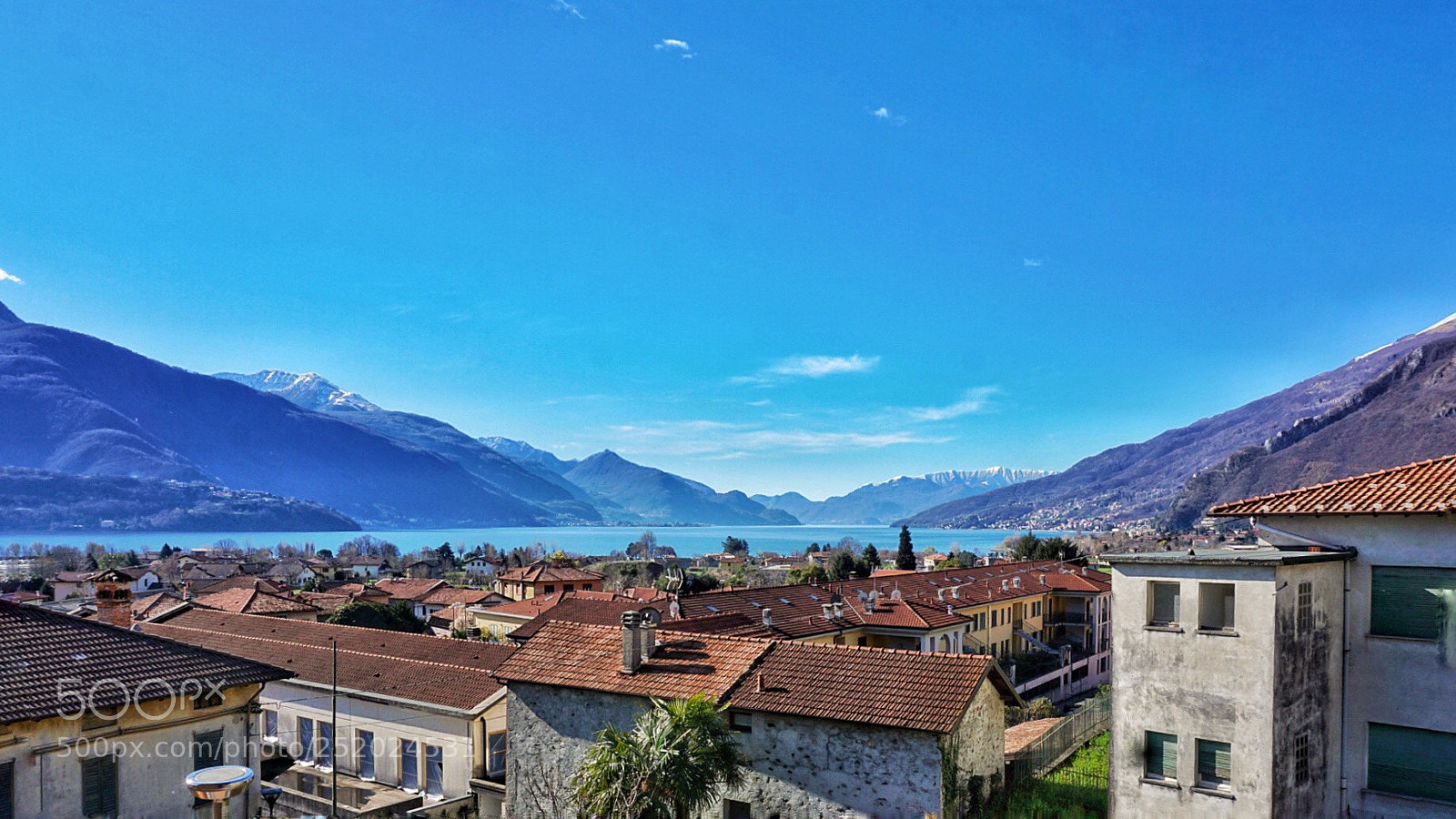 Sony a6000 sample photo. Lake como from the photography