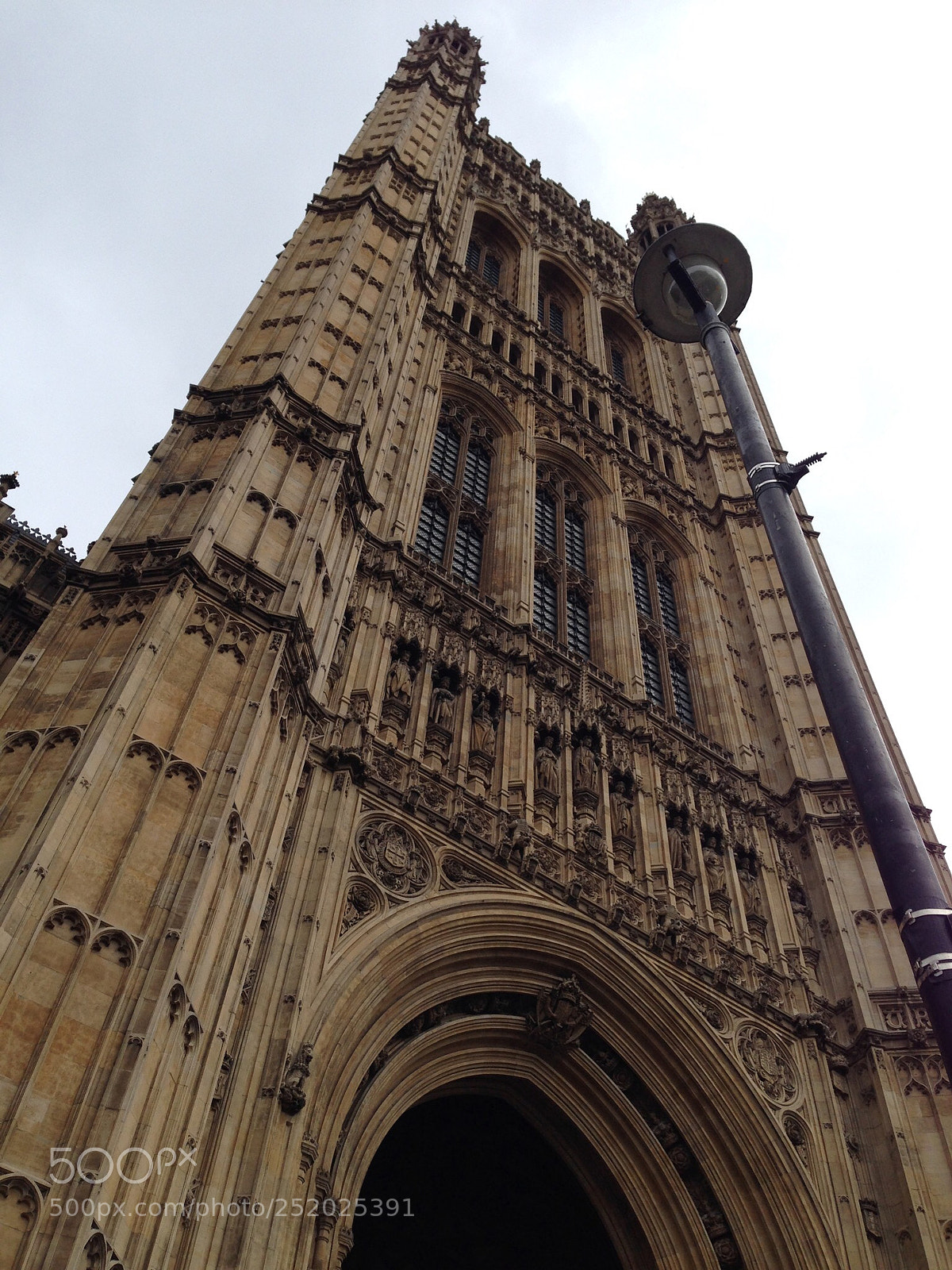 Apple iPhone 5 sample photo. The palace photography