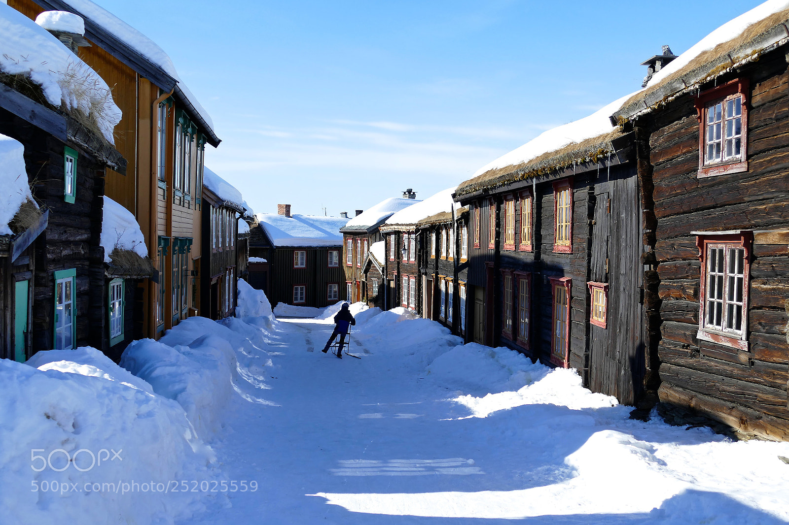 Leica V-Lux (Typ 114) sample photo. Spring in røros photography