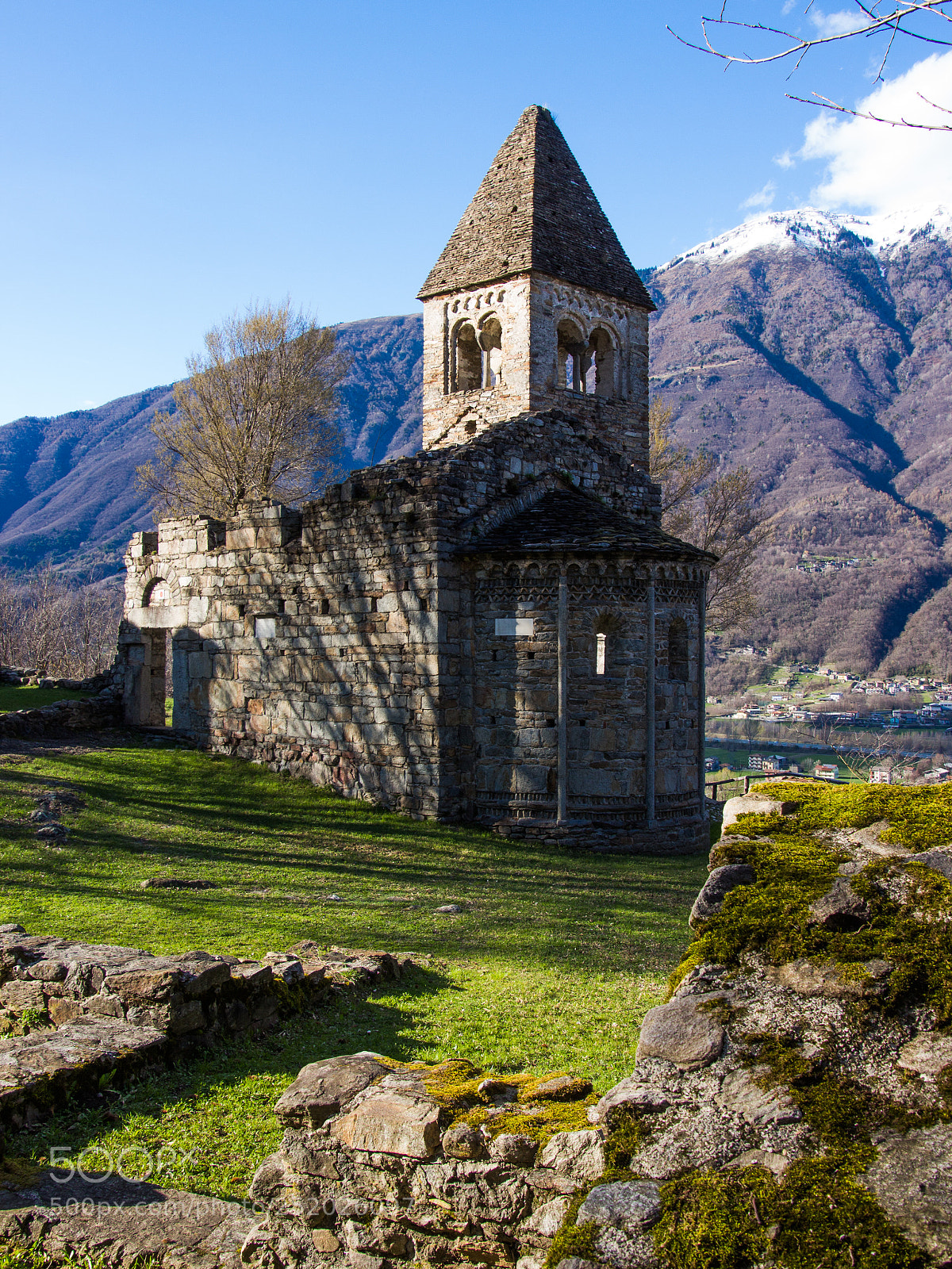Canon EOS 700D (EOS Rebel T5i / EOS Kiss X7i) sample photo. Abbazia s.pietro in vallate photography