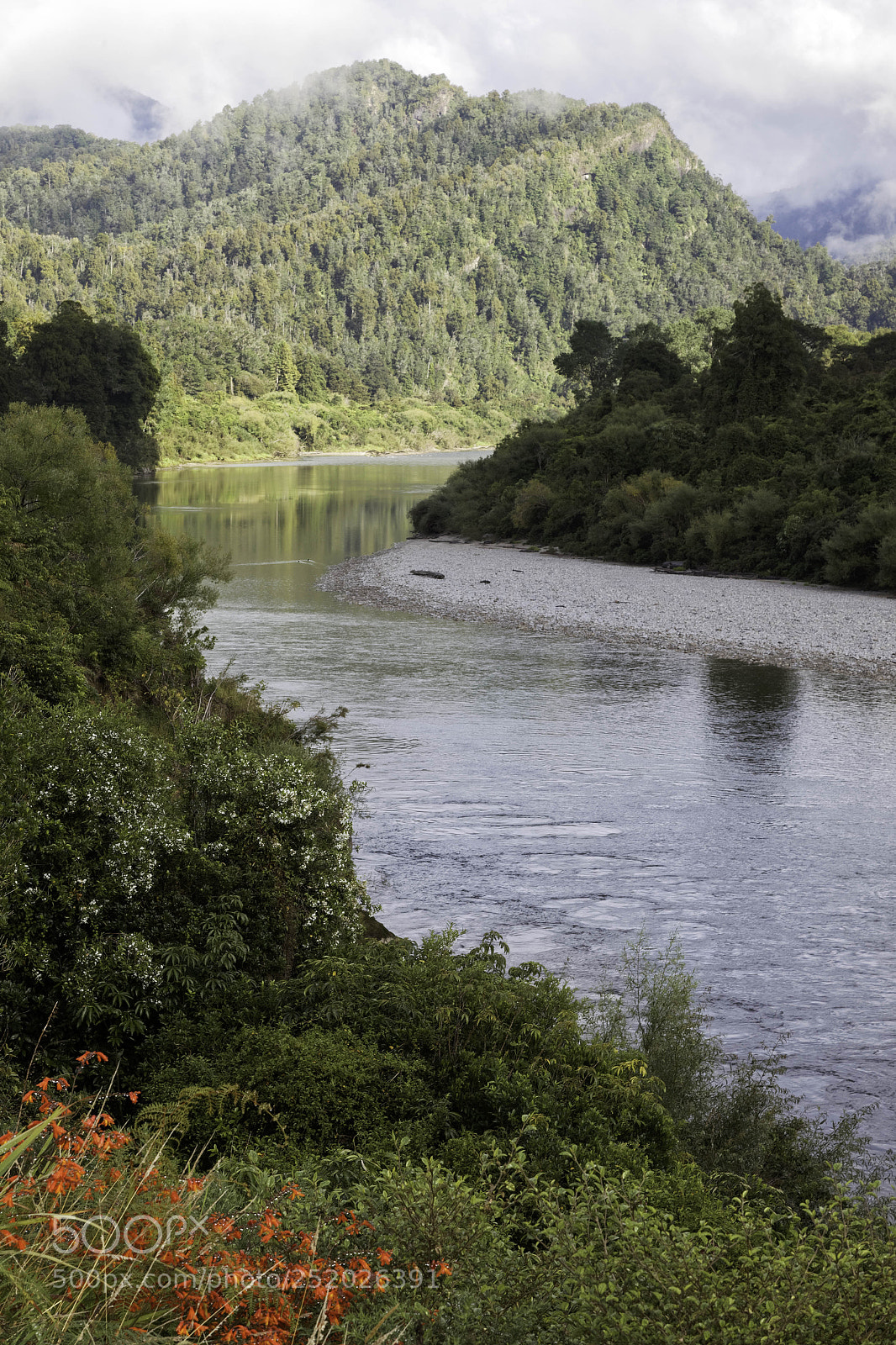Canon EOS 5D Mark II sample photo. View of the meandering photography
