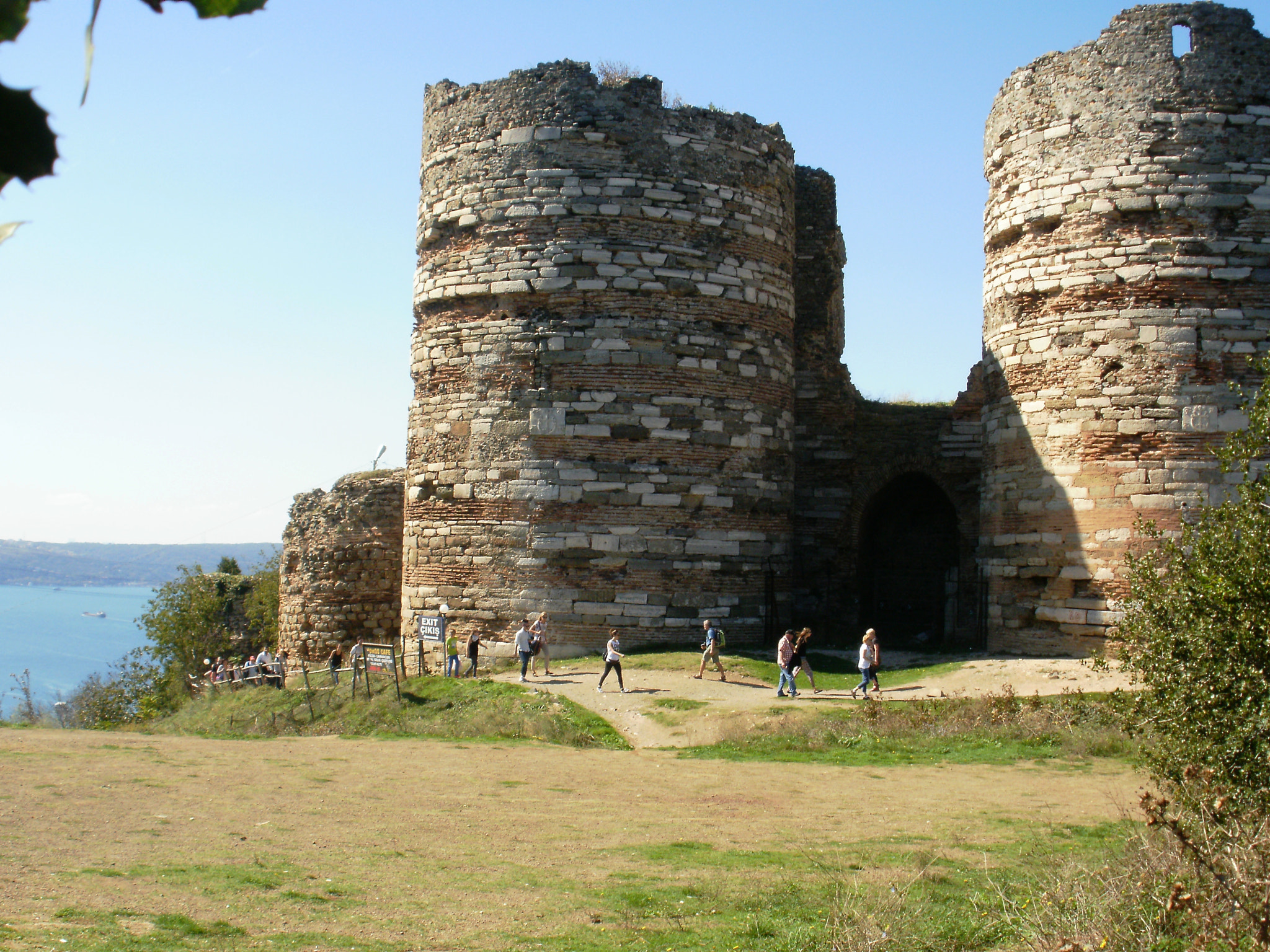 Olympus FE46,X41,X42 sample photo. Tourist destinations photography