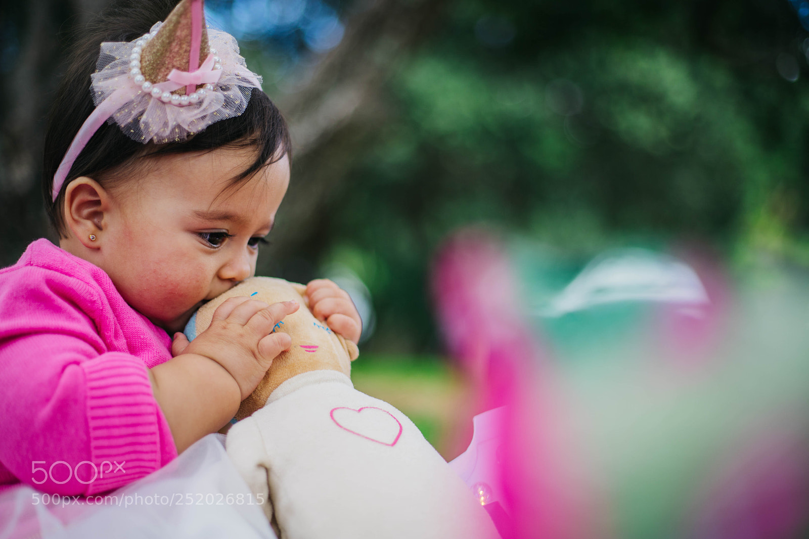Canon EOS 6D Mark II sample photo. Cute photography