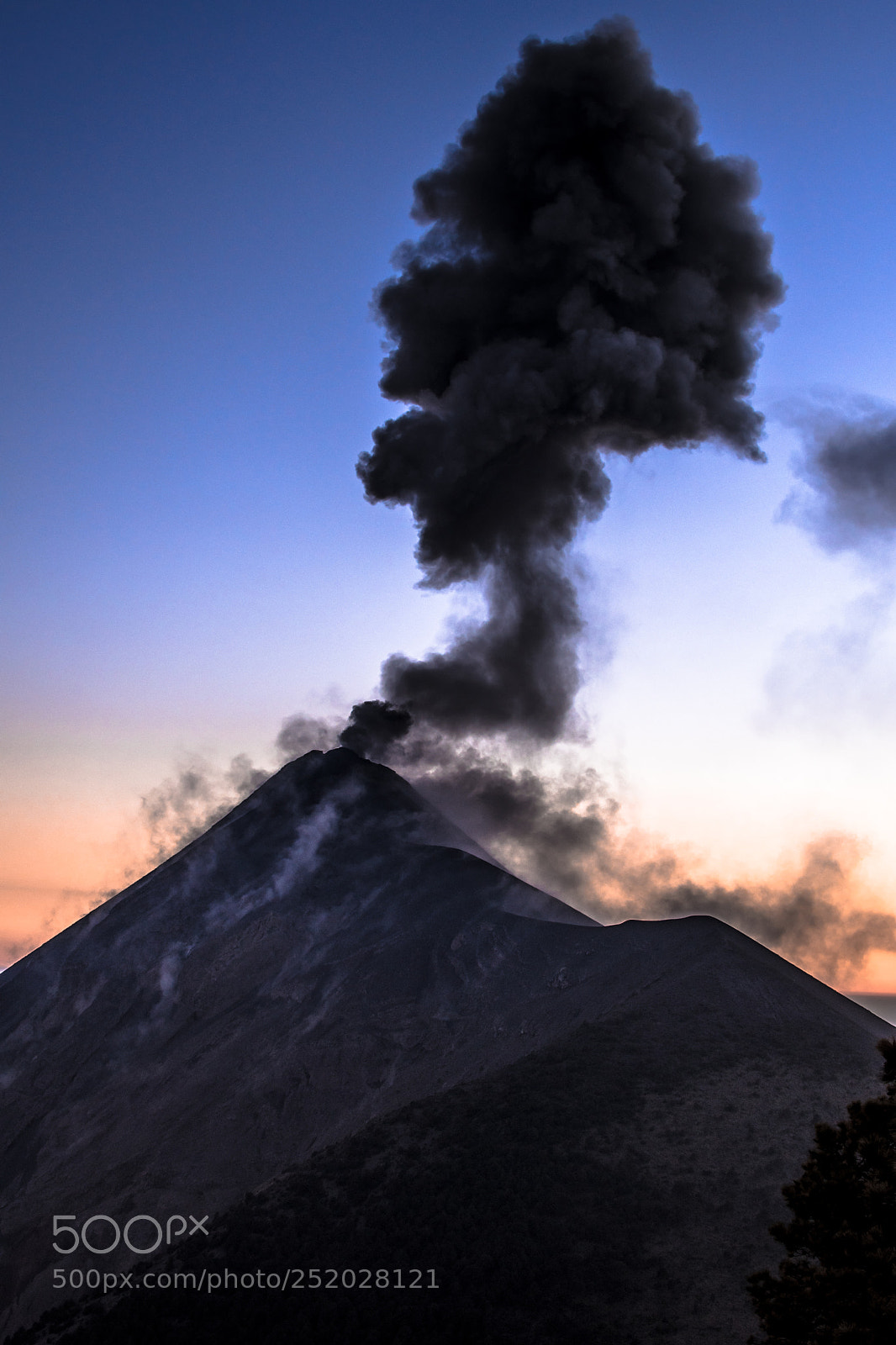 Nikon D7500 sample photo. Volcano fuego guatemala by photography