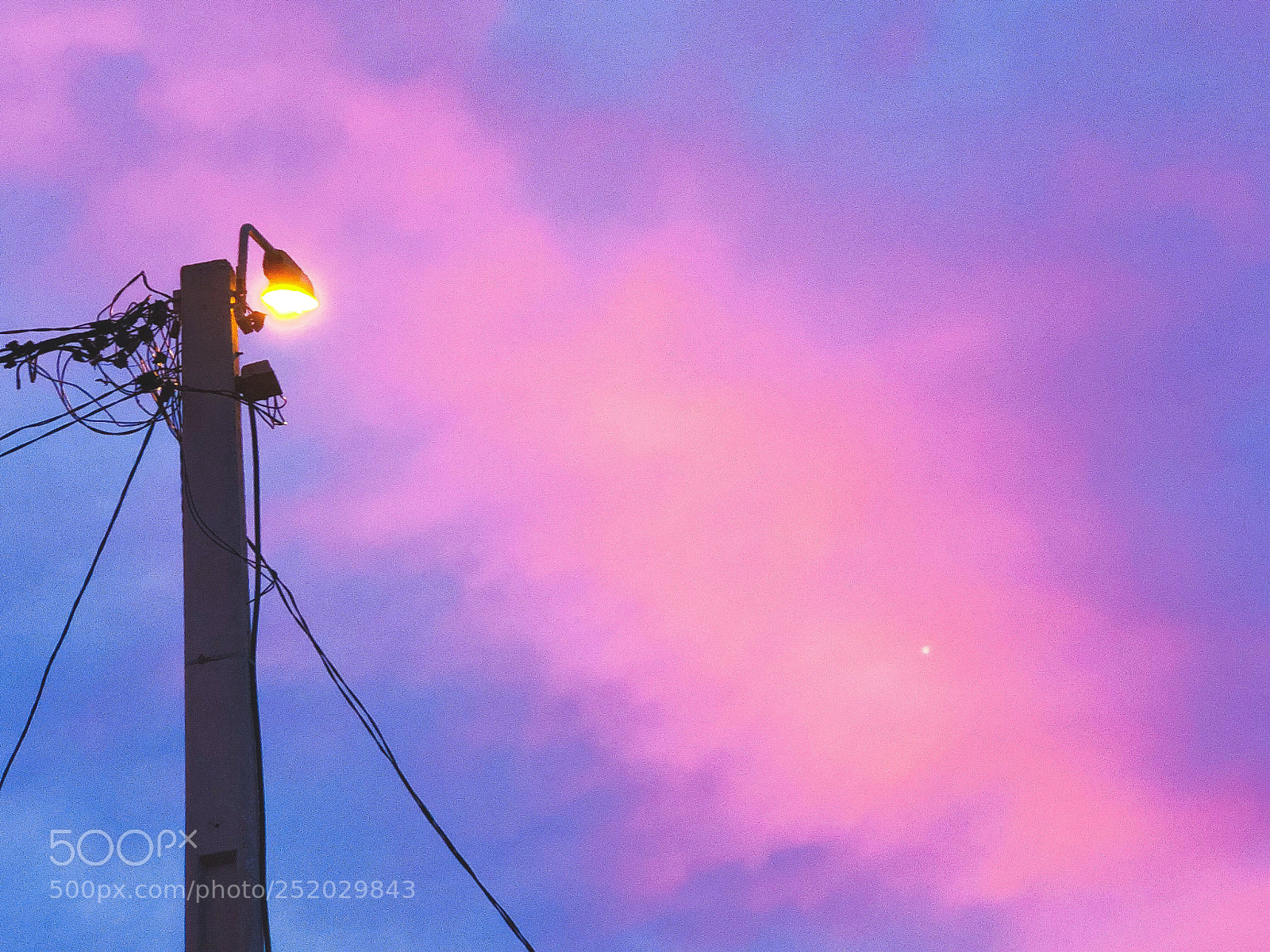Apple iPhone X sample photo. Pink sky photography