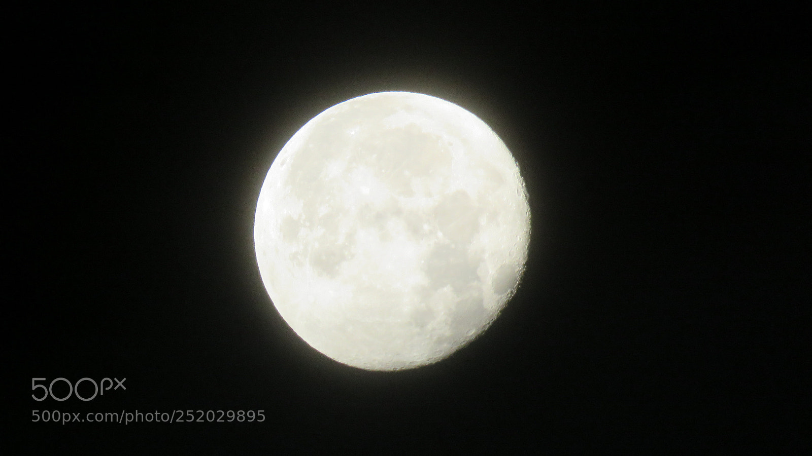 Canon PowerShot SX60 HS sample photo. Moon photography