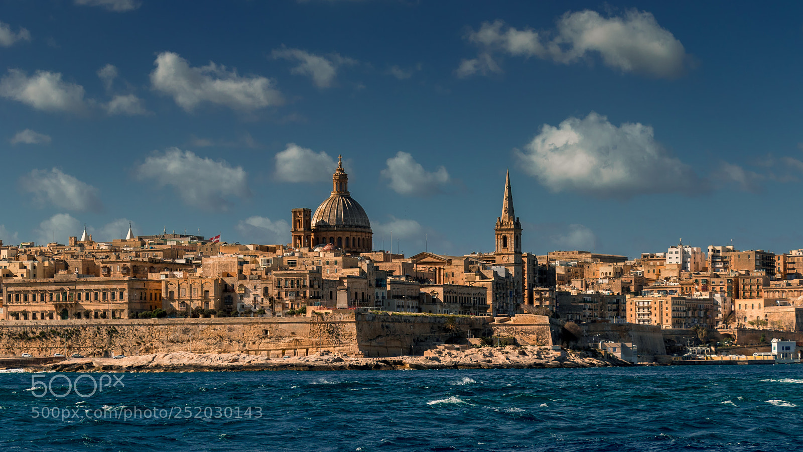 Canon EOS 77D (EOS 9000D / EOS 770D) sample photo. Valetta from the sea photography