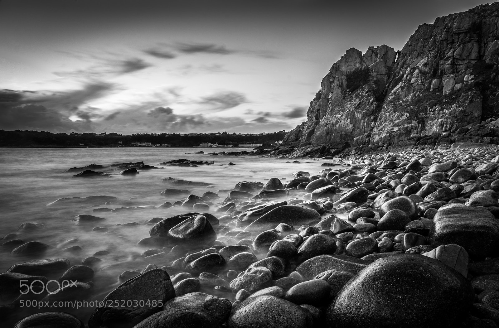 Fujifilm X-T2 sample photo. La cotte mono photography