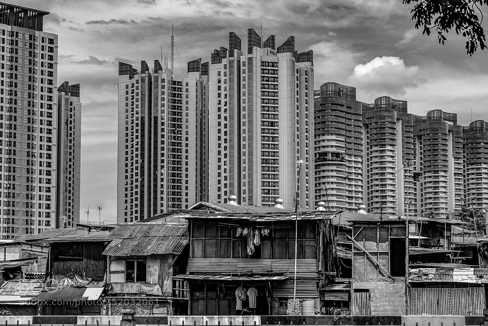 Sony a7S sample photo. Contrast, b&w photography
