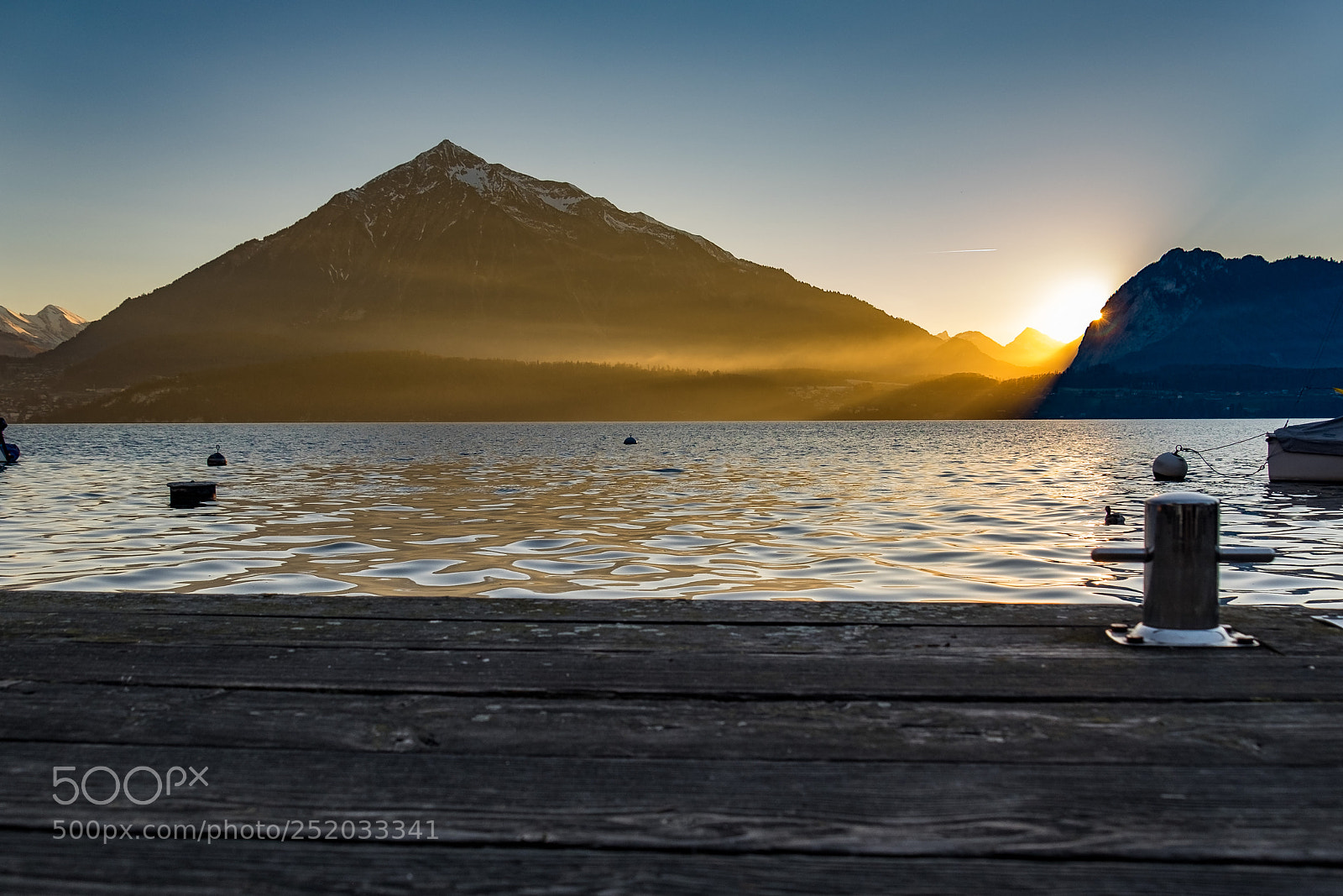 Fujifilm X-T10 sample photo. Sunset over lake thun photography