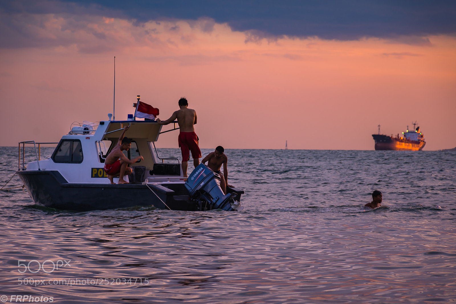 Nikon D7200 sample photo. Time to go home photography