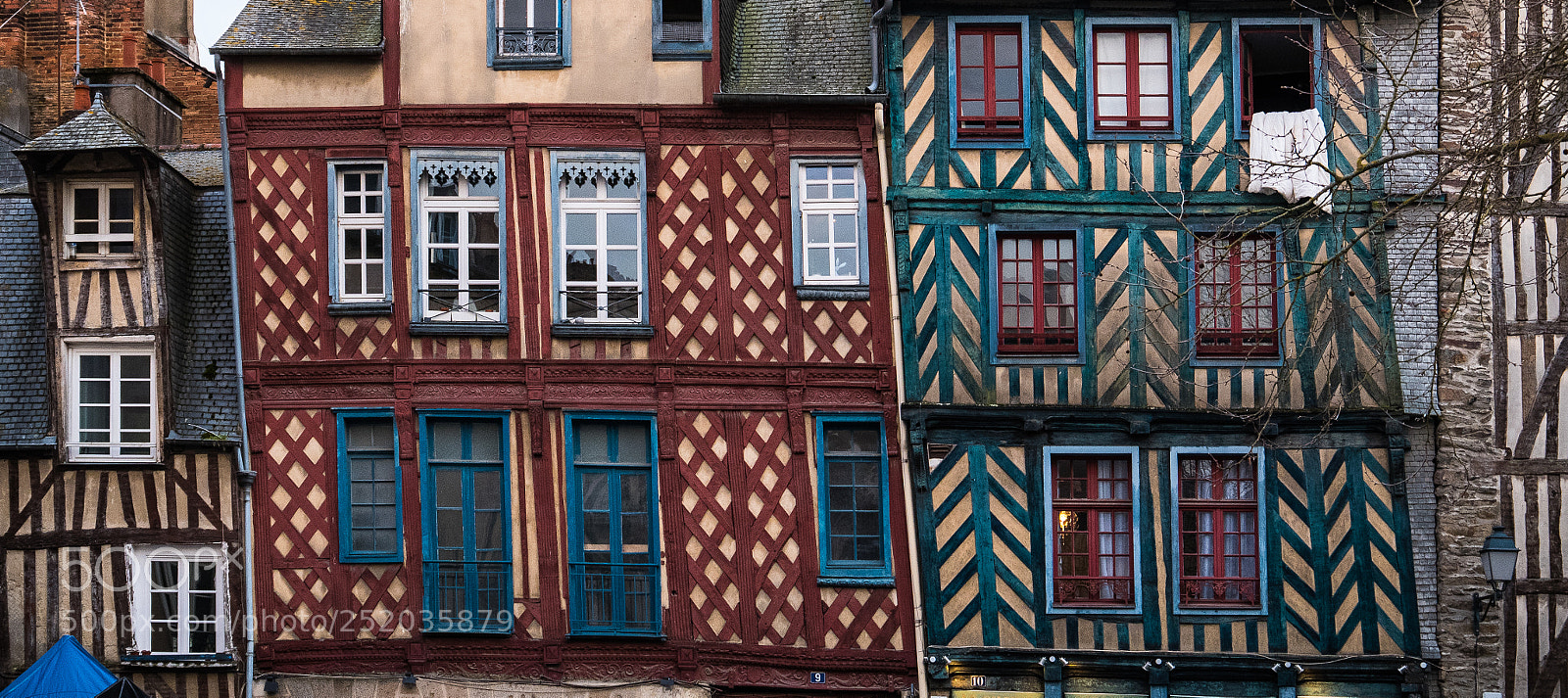 Panasonic Lumix DMC-GX85 (Lumix DMC-GX80 / Lumix DMC-GX7 Mark II) sample photo. Maisons à colombages photography